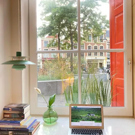 Le Garage Downtown Serviced Appartement La Haye