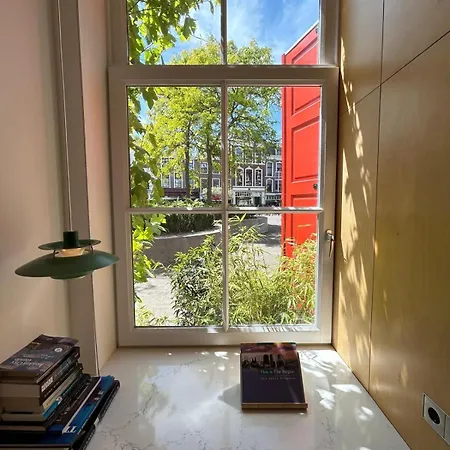 Le Garage Downtown Serviced Apartmán Haag