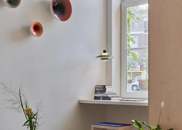 Le Garage Downtown Serviced