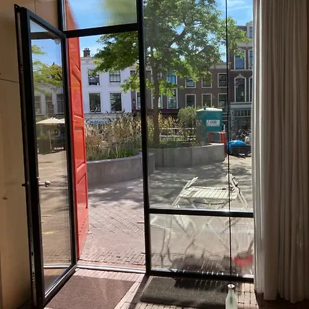 Le Garage Downtown Serviced *