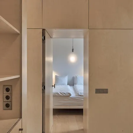 아파트 Le Garage Downtown Serviced 헤이그