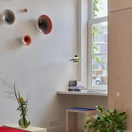 Le Garage Downtown Serviced