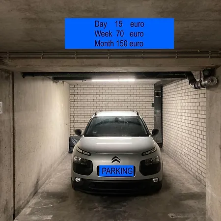 아파트 Le Garage Downtown Serviced 헤이그