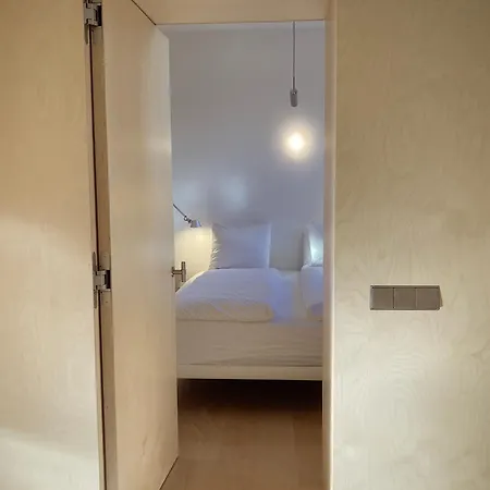 아파트 Le Garage Downtown Serviced