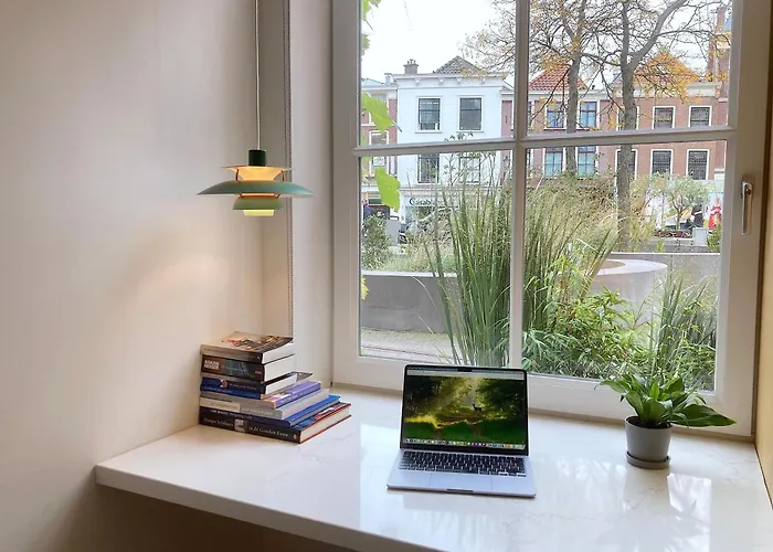 Le Garage Downtown Serviced Apartment The Hague