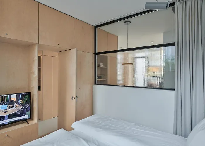 Apartman Le Garage Downtown Serviced Hága